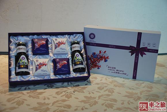 藍莓月餅禮盒.JPG 藍莓月餅禮盒.JPG